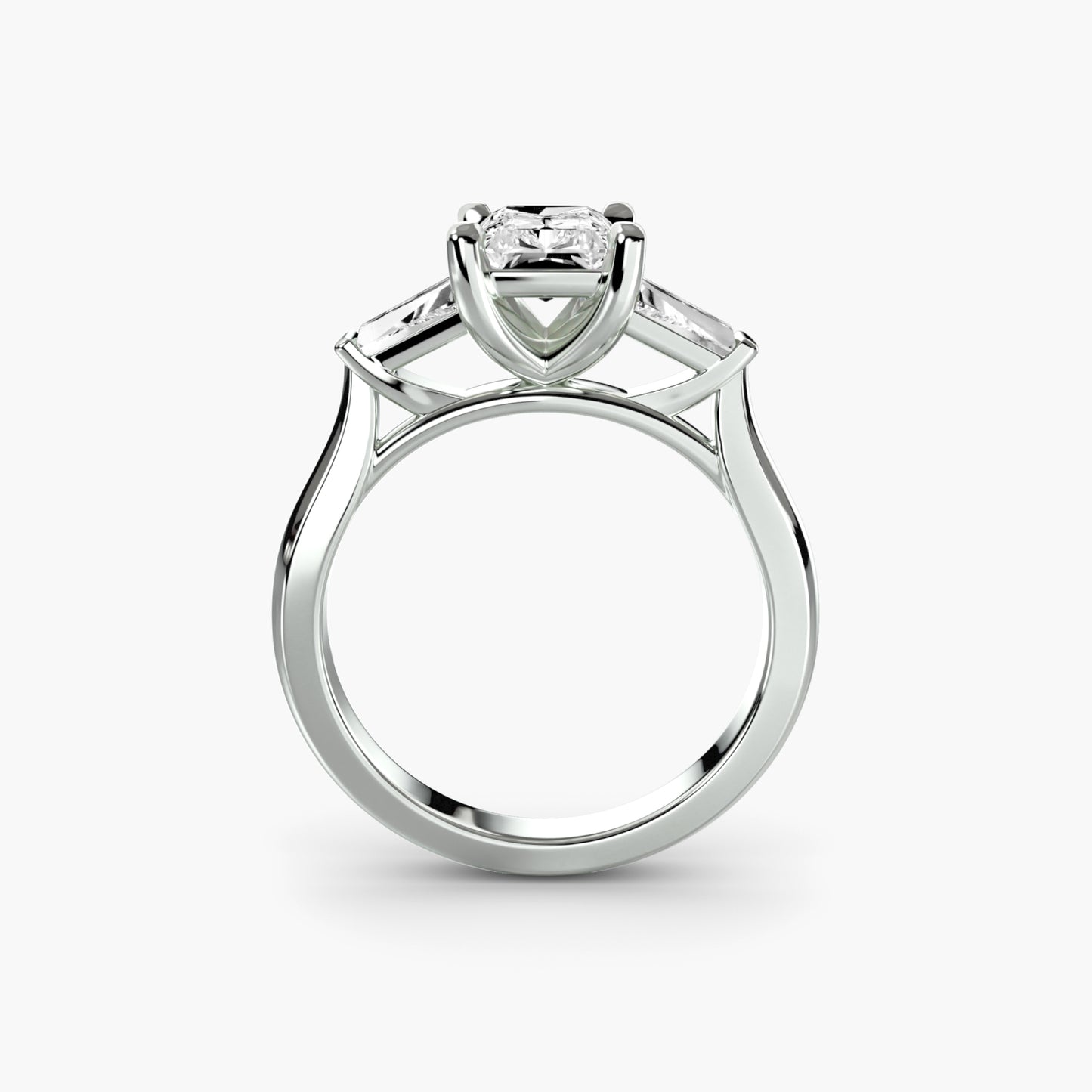 Montura Trilogía Baguette Elegance – Anillo de tres diamantes con laterales talla baguette