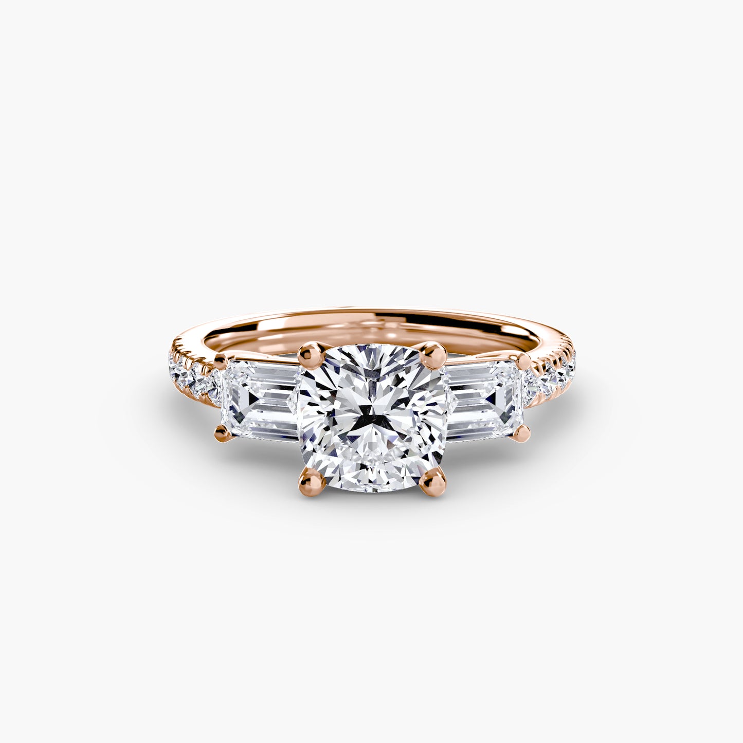 Montura Trilogía Pavé Sutil – Anillo de tres diamantes con brazo pavé