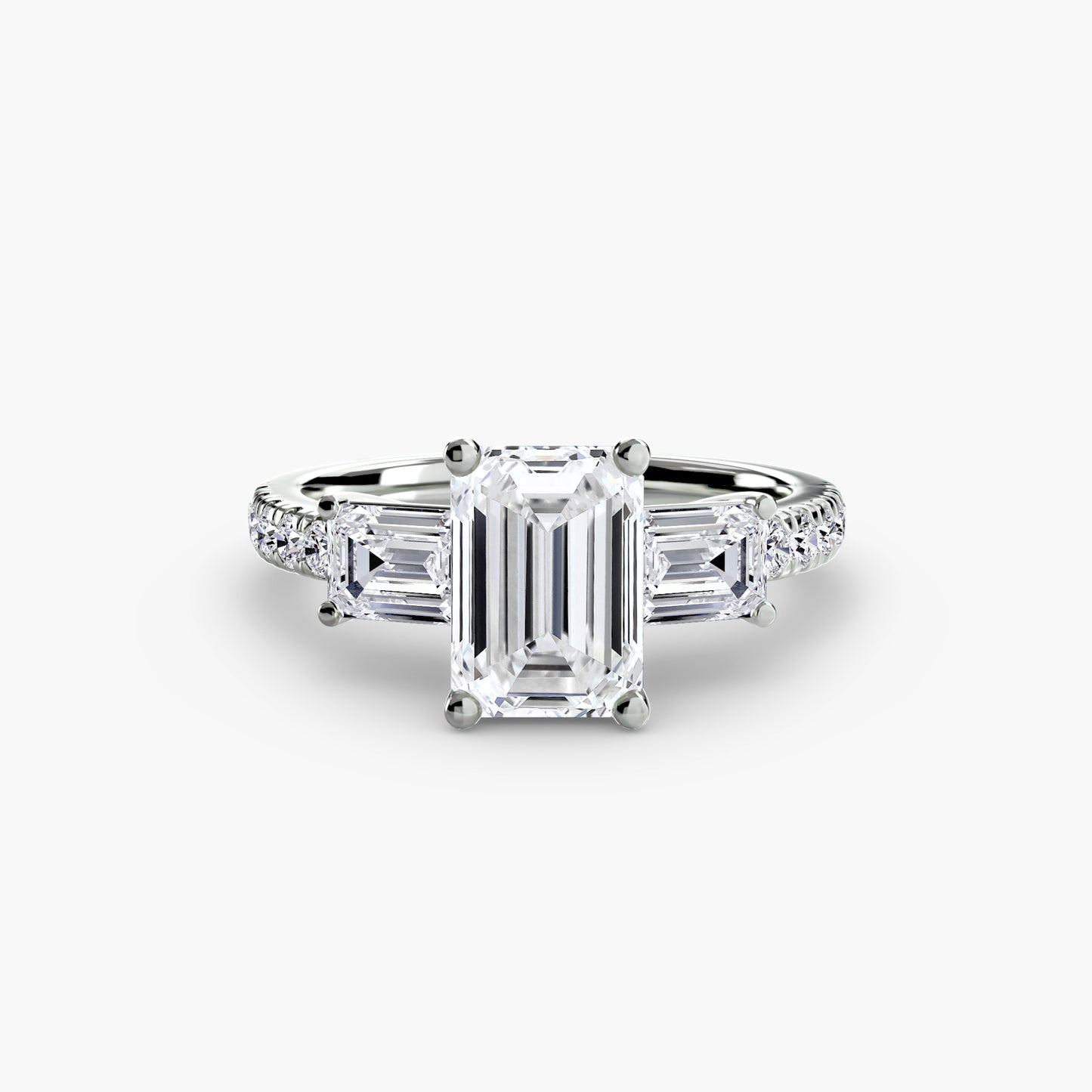 Montura Trilogía Pavé Sutil – Anillo de tres diamantes con brazo pavé