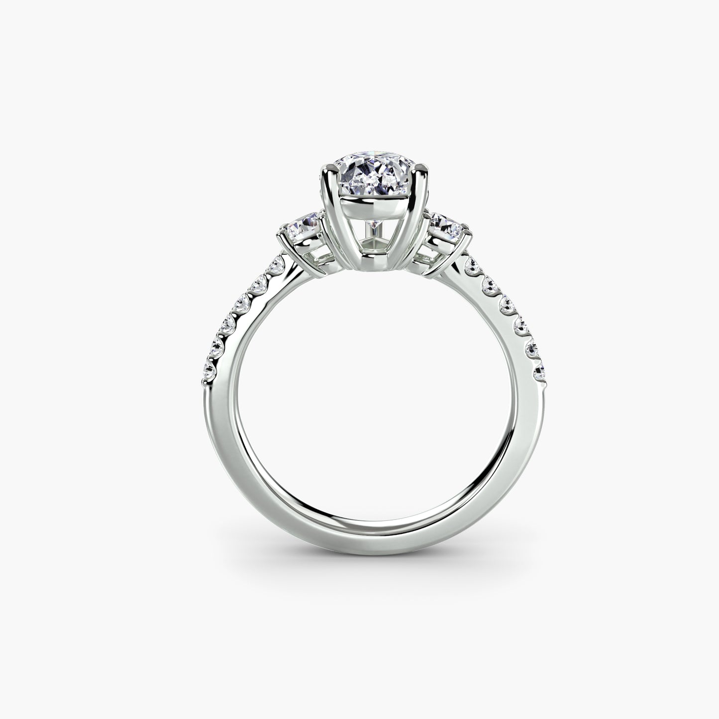 Montura Trilogía Pavé – Anillo de tres diamantes con brazo pavé